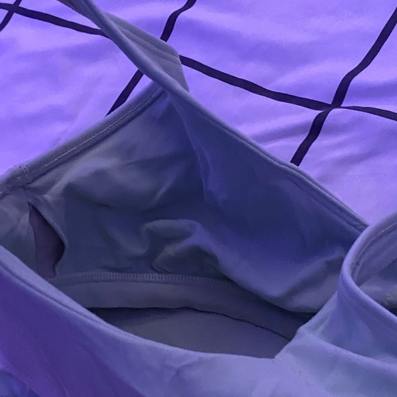 Lululemon Mint Green Sports Bra - Picture 4 of 6